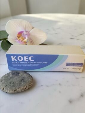 Retinyl Palmitate Corrective Cream – Blue